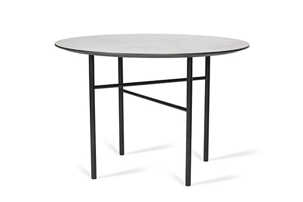 TRAVERSA Dining table
