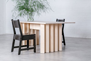 SIDE TABLE SILENCE