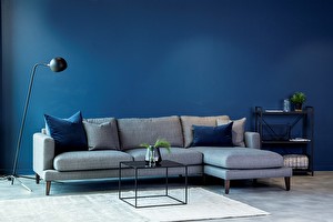 COFFEE TABLE SILENCE